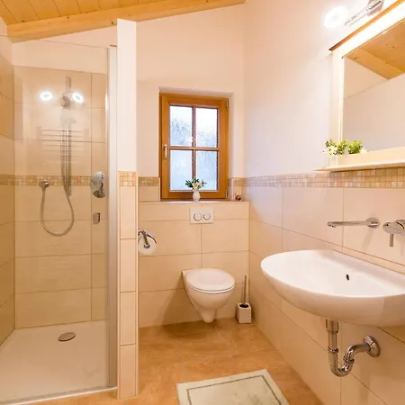 Hallweger Veronika Inkl. Chiemgaukarte Apartment Ruhpolding