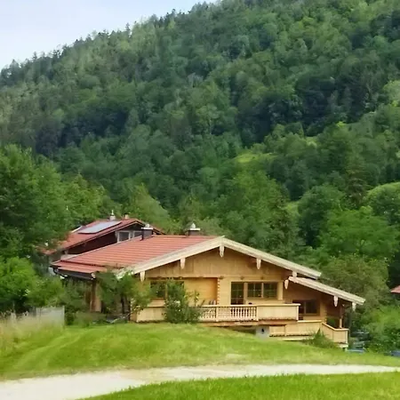 Hallweger Veronika Inkl. Chiemgaukarte Apartment